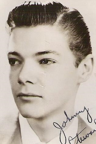 et billede af Johnny Stewart