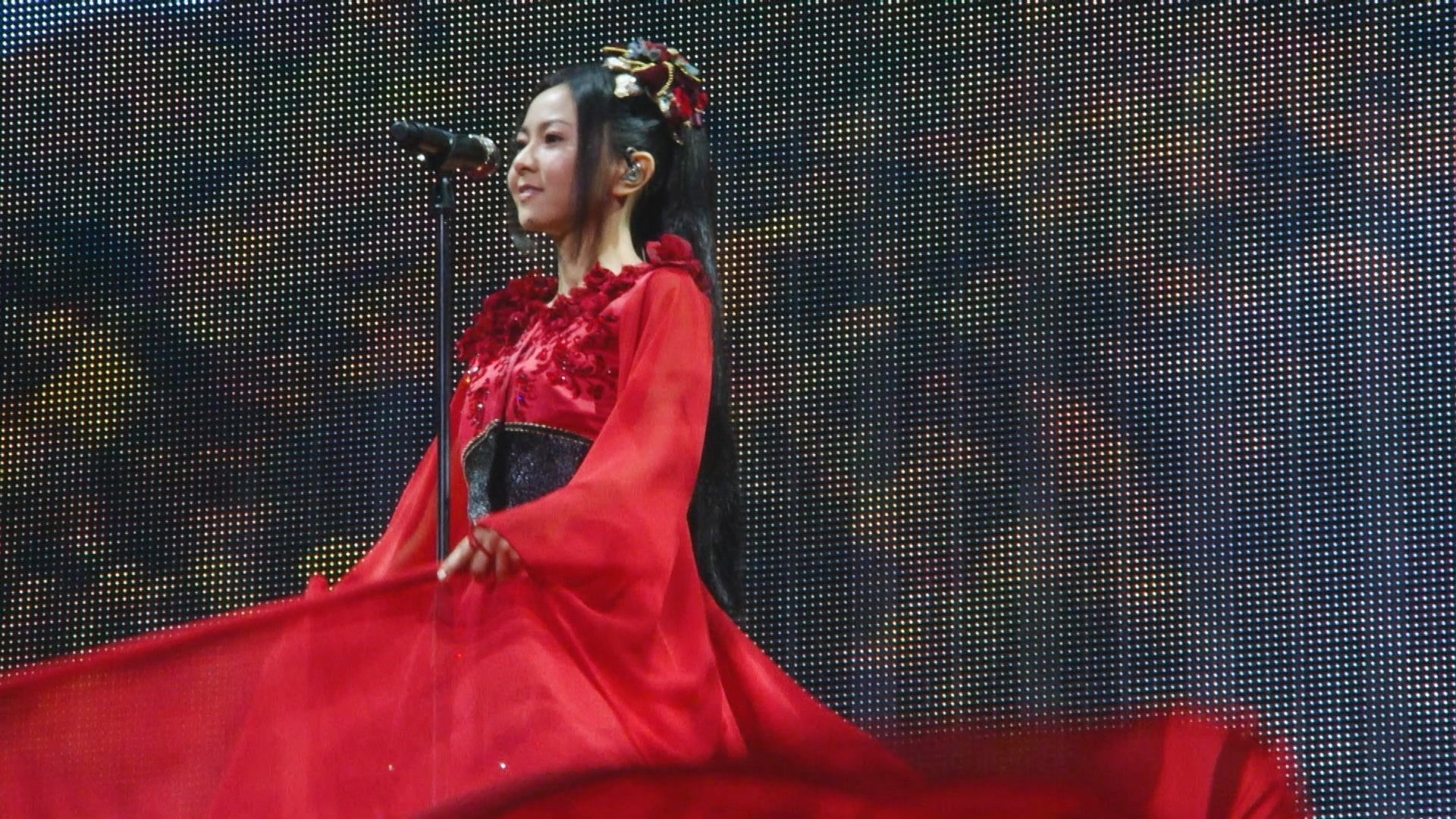 Mai Kuraki Live Project 2018 “Red it be ~君想ふ 春夏秋冬~” (2019)