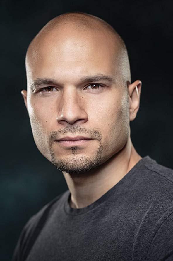 et billede af Sonny Louis