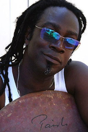 et billede af Alvino Bennet