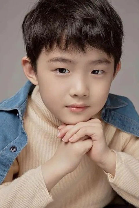 et billede af Jiang Ruilin