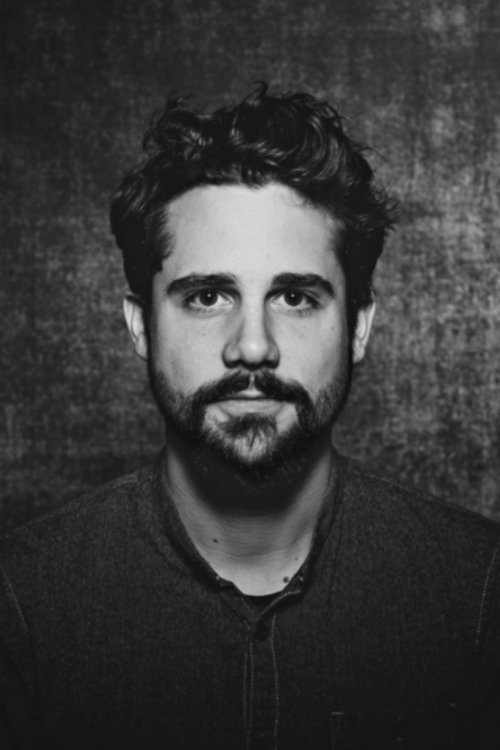 Janic Halioua's picture in the cast