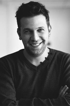 et billede af Taleh Yuzbeyov