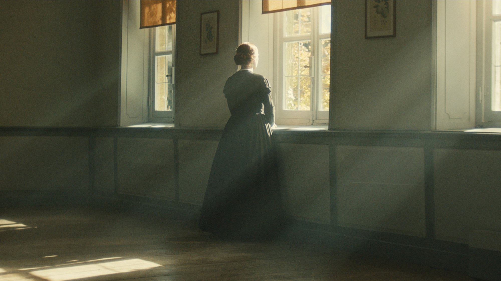 Image du film Emily Dickinson : A Quiet Passion hrouxvd7jdjva0hft3vgzwzqddvjpg