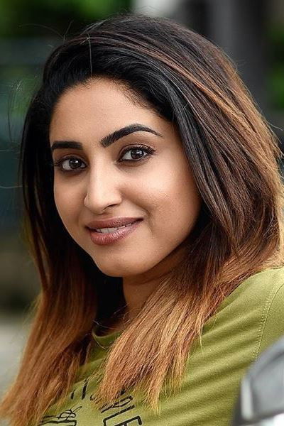 et billede af Ameya Mathew