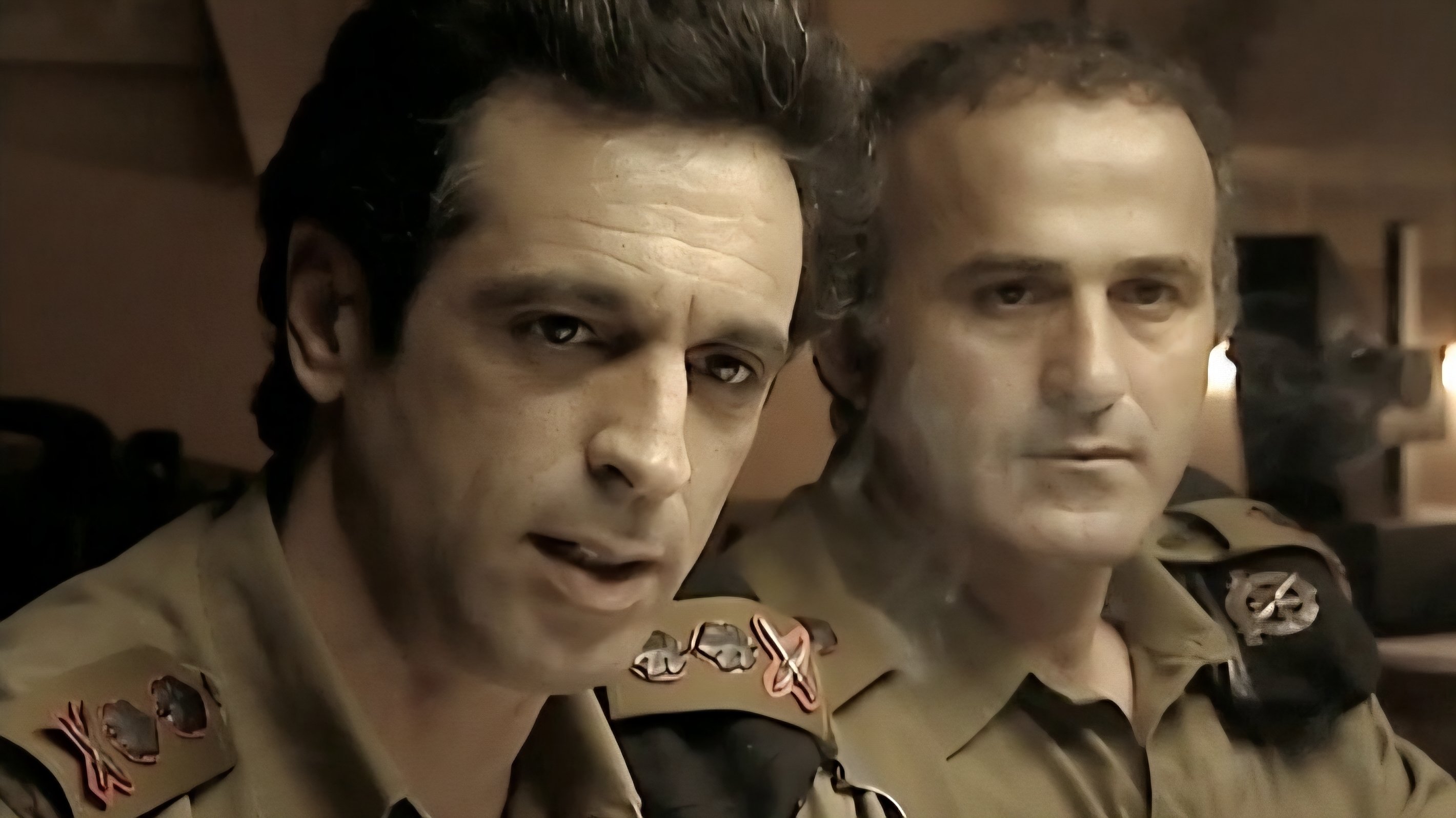 שתיקת הצופרים (2003)