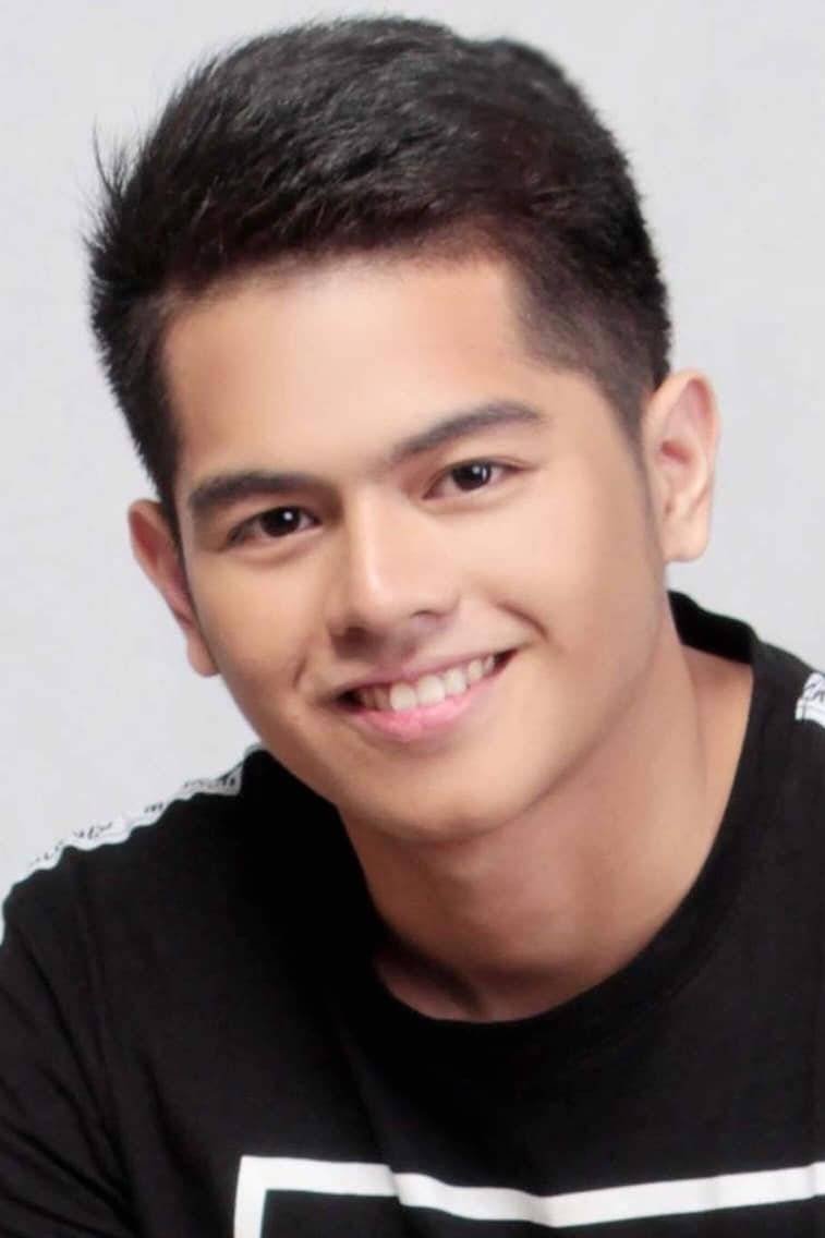 et billede af Karl Aquino