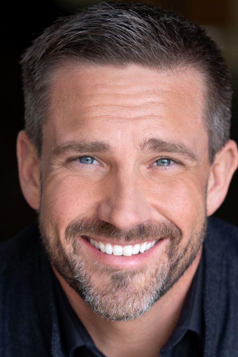 et billede af David Moncrief