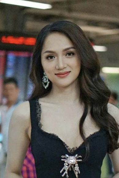 et billede af Hương Giang