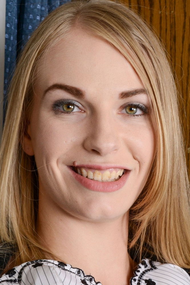 et billede af Erika Devine