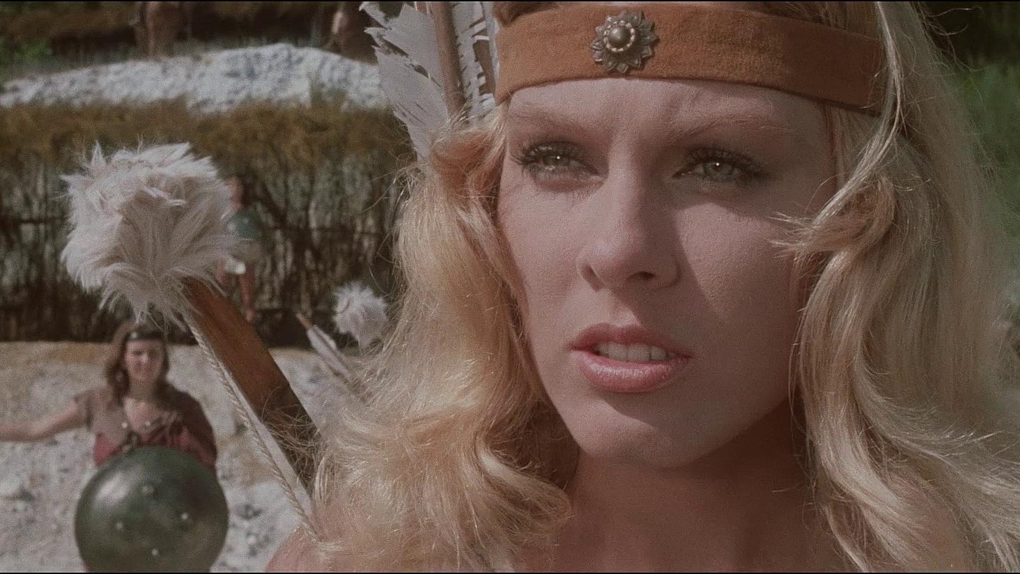Super Stooges vs the Wonder Women (1974)