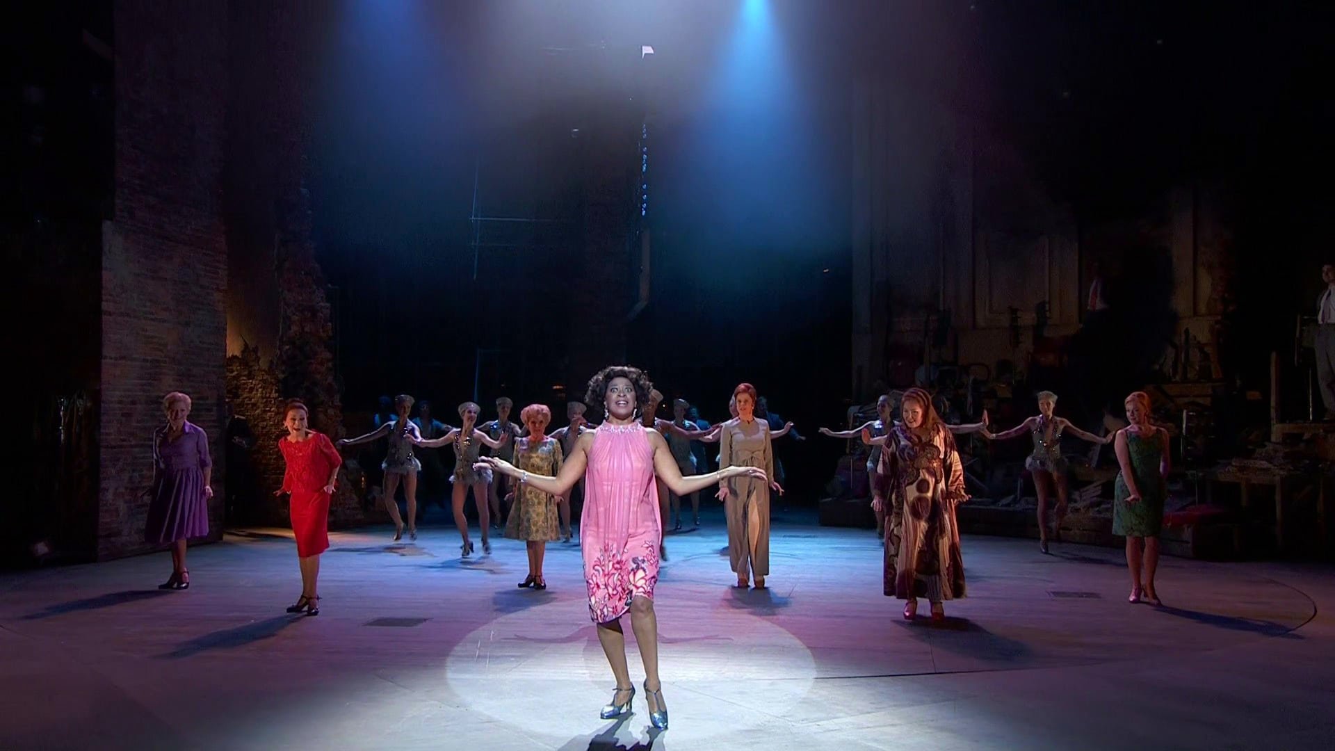 National Theatre Live: Follies (2017)