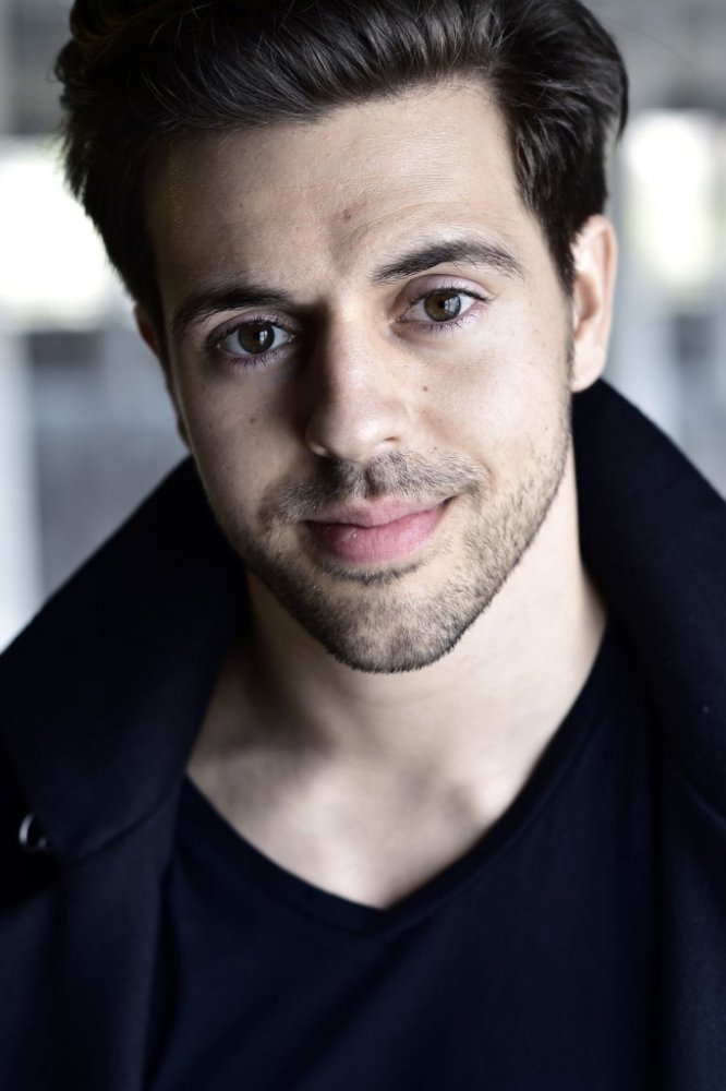 et billede af Nassim Avat