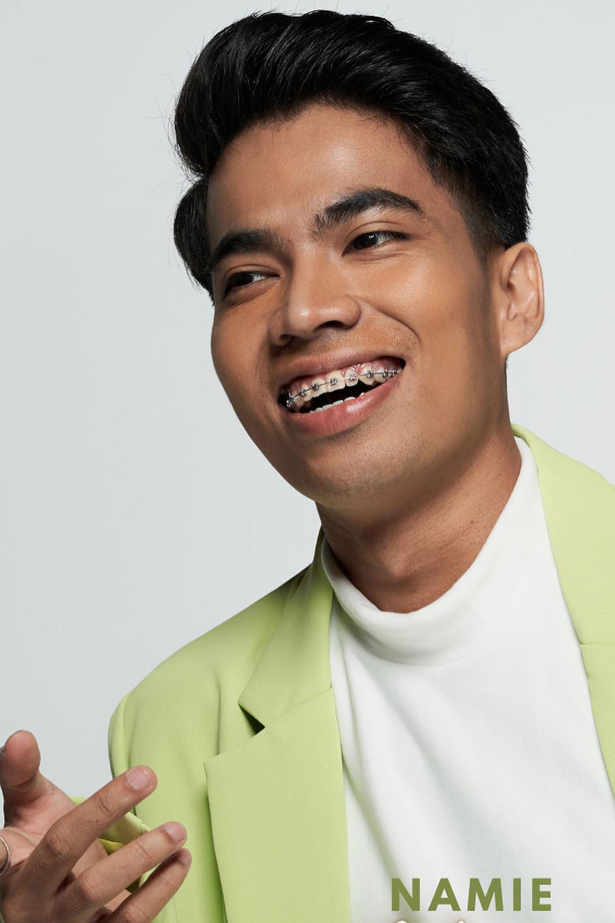 et billede af Namie Sym