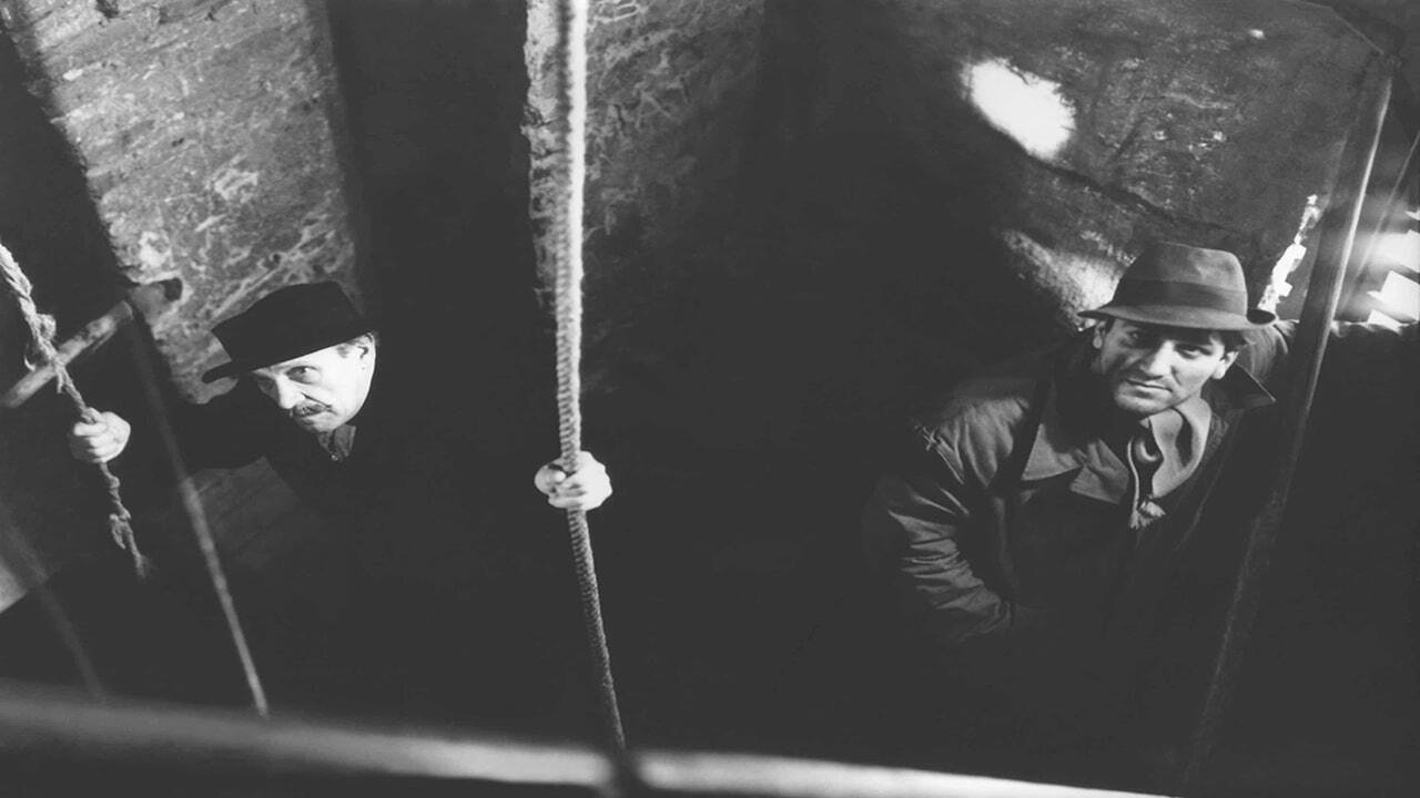 Double Circle (1963)