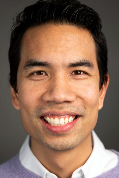 et billede af Roy Y. Chan