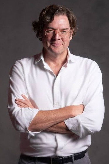 et billede af Álvaro Longoria