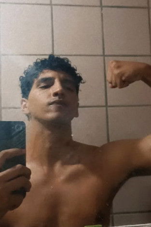 et billede af Denzyus Oliveira