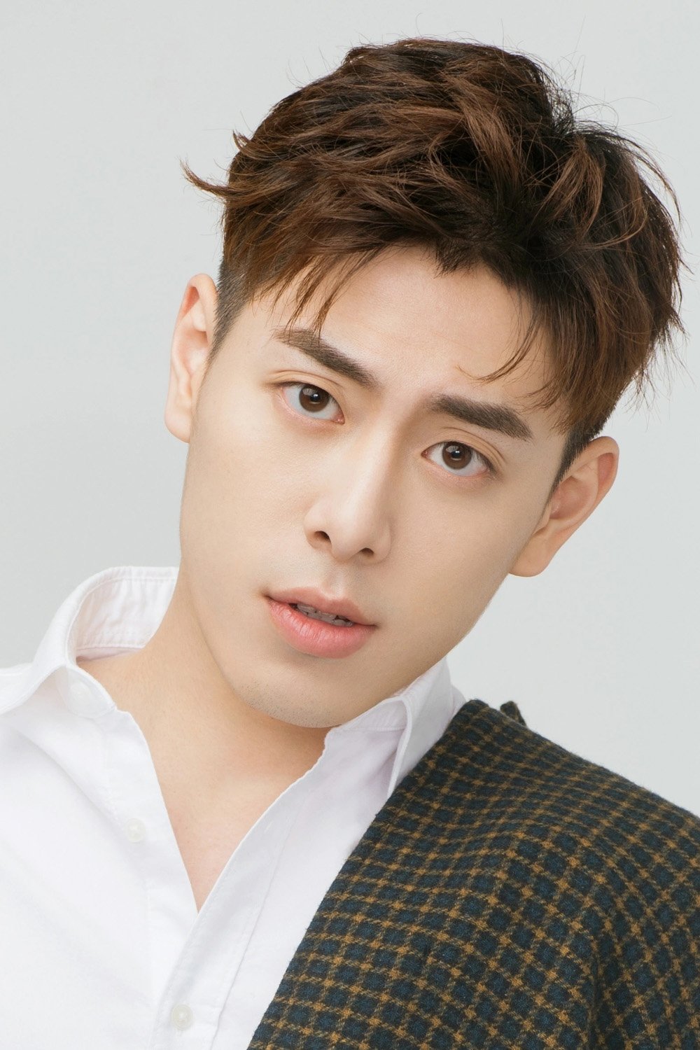 Wang Hefan's picture in the cast