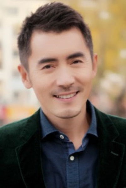 et billede af James Huang