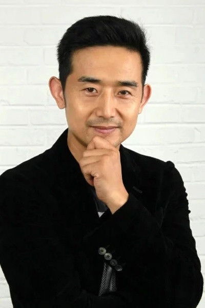 et billede af Alex Liu