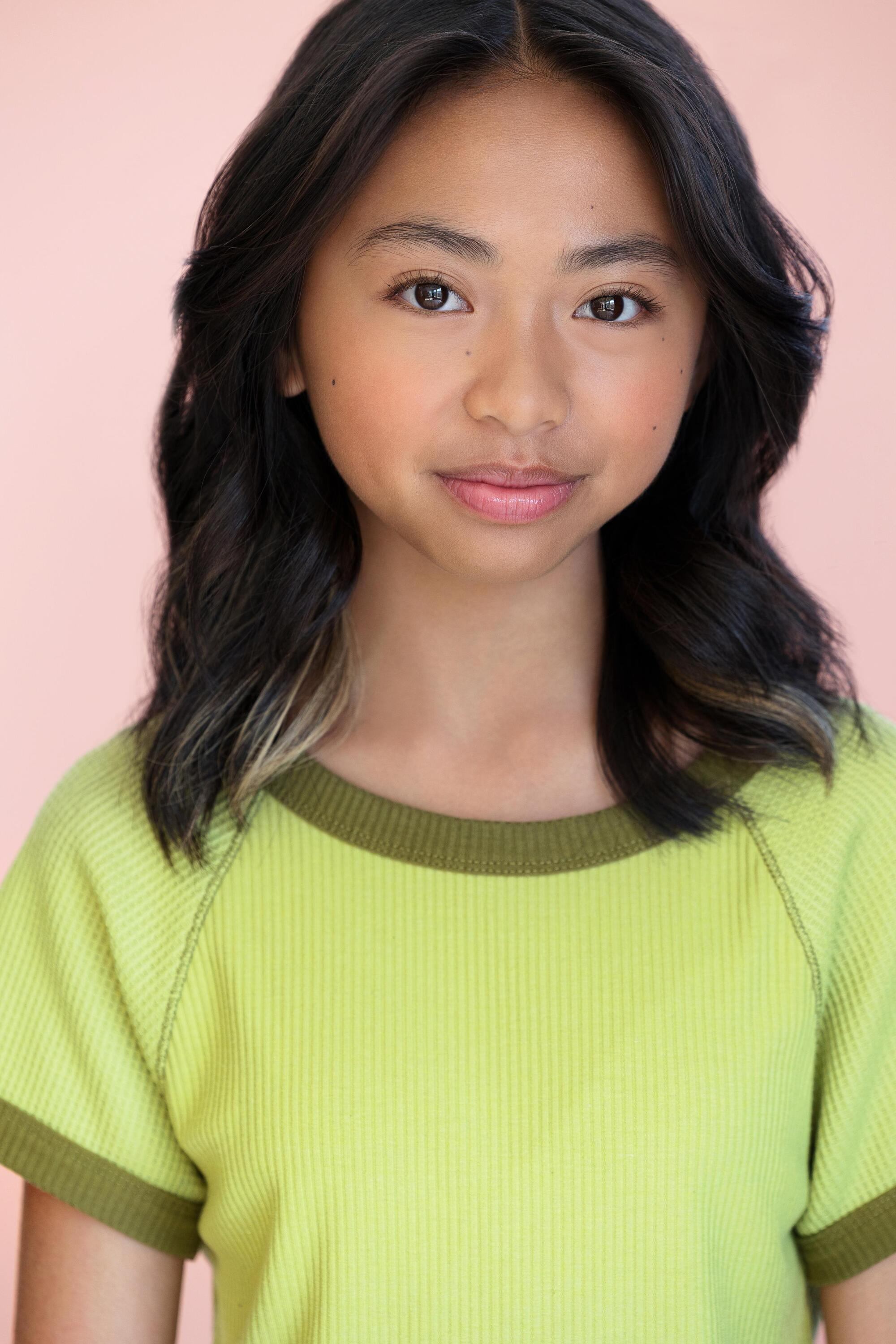 et billede af Mia Lynn Bangunan