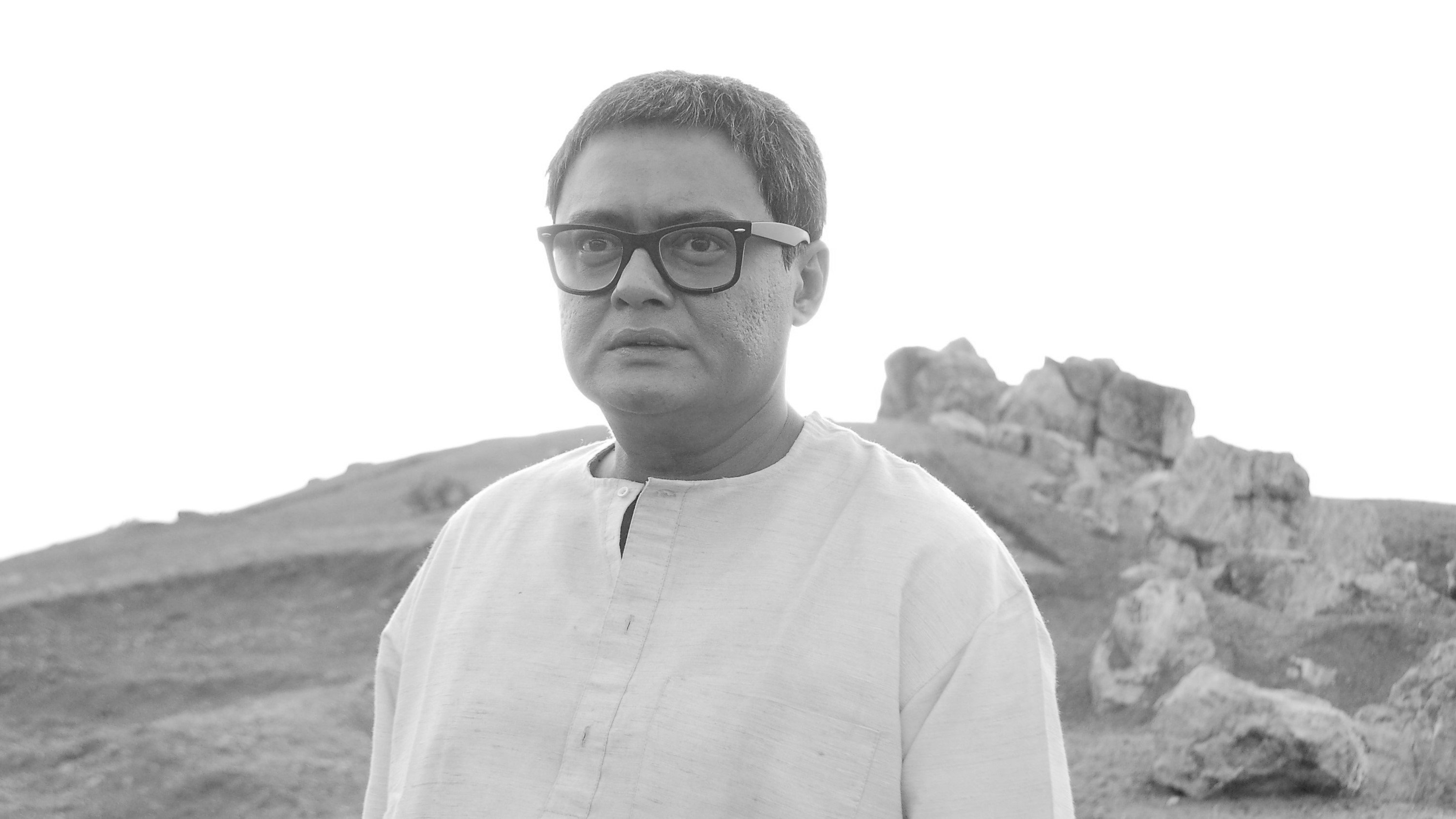 মেঘে ঢাকা তারা