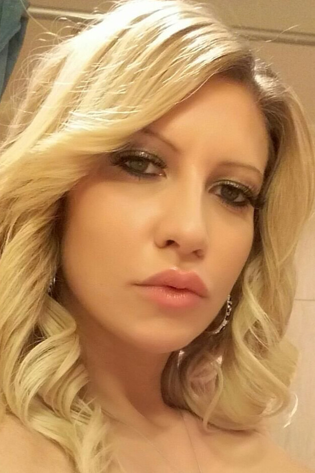 et billede af Cristal Jolie