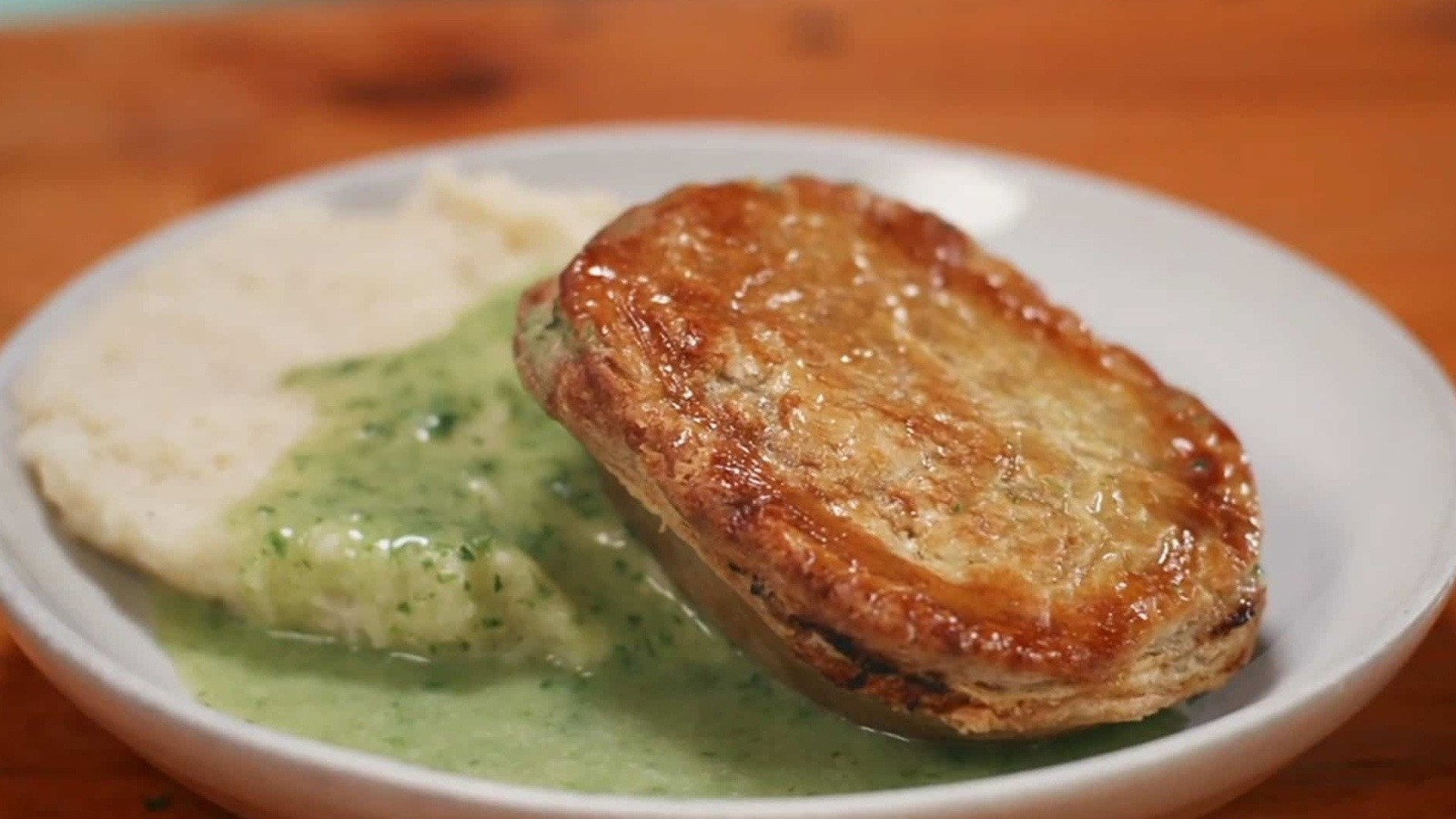 Big Food Bucket List S01E06 backdrop