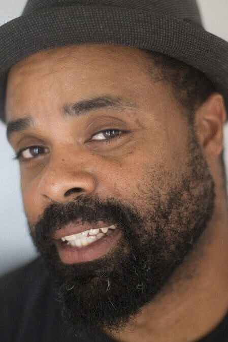 et billede af Hector Coco Barez