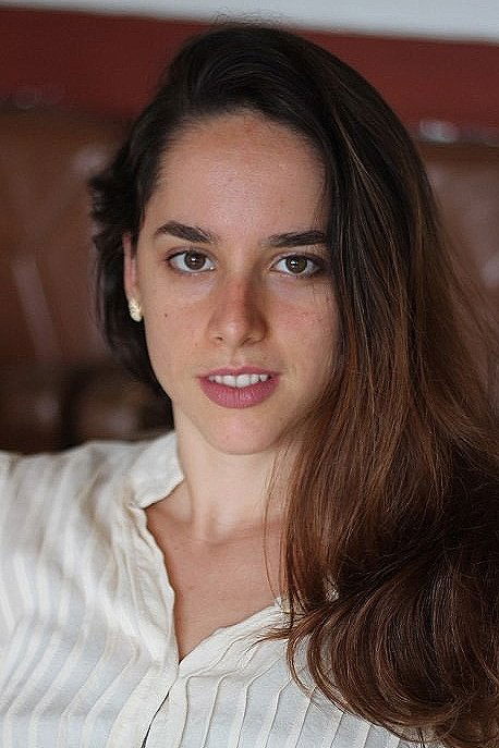Manoela Aliperti's picture in the cast