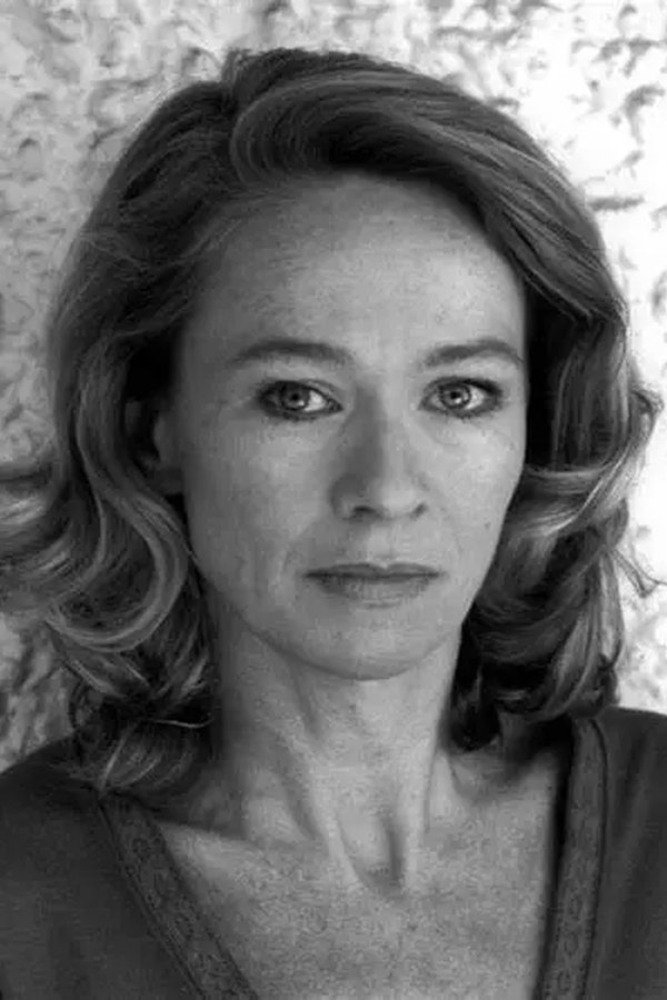 et billede af Louise Bangay