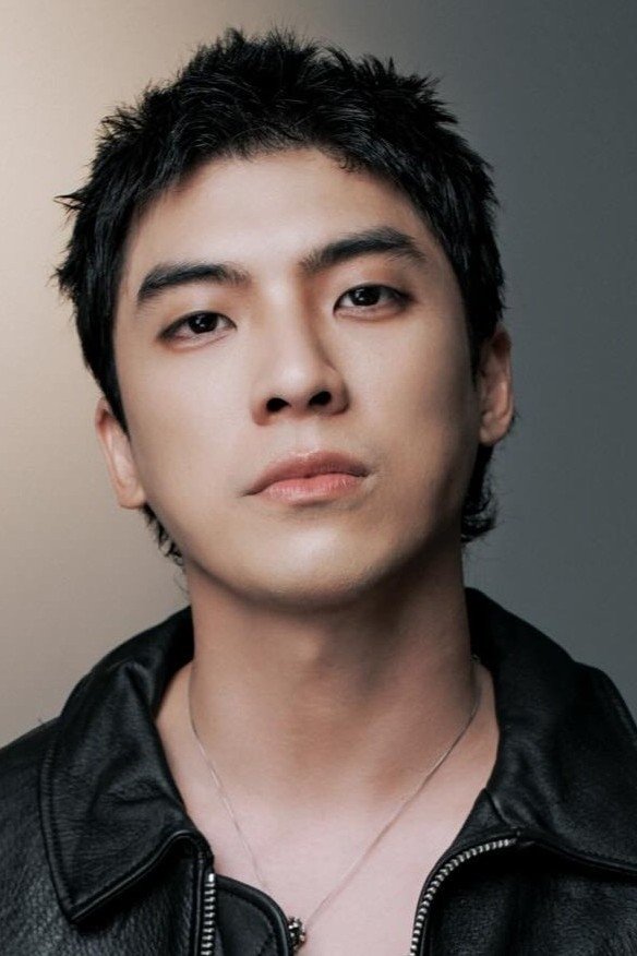 JC Lin's picture in the cast