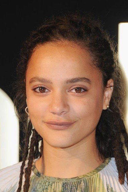 et billede af Sasha Lane