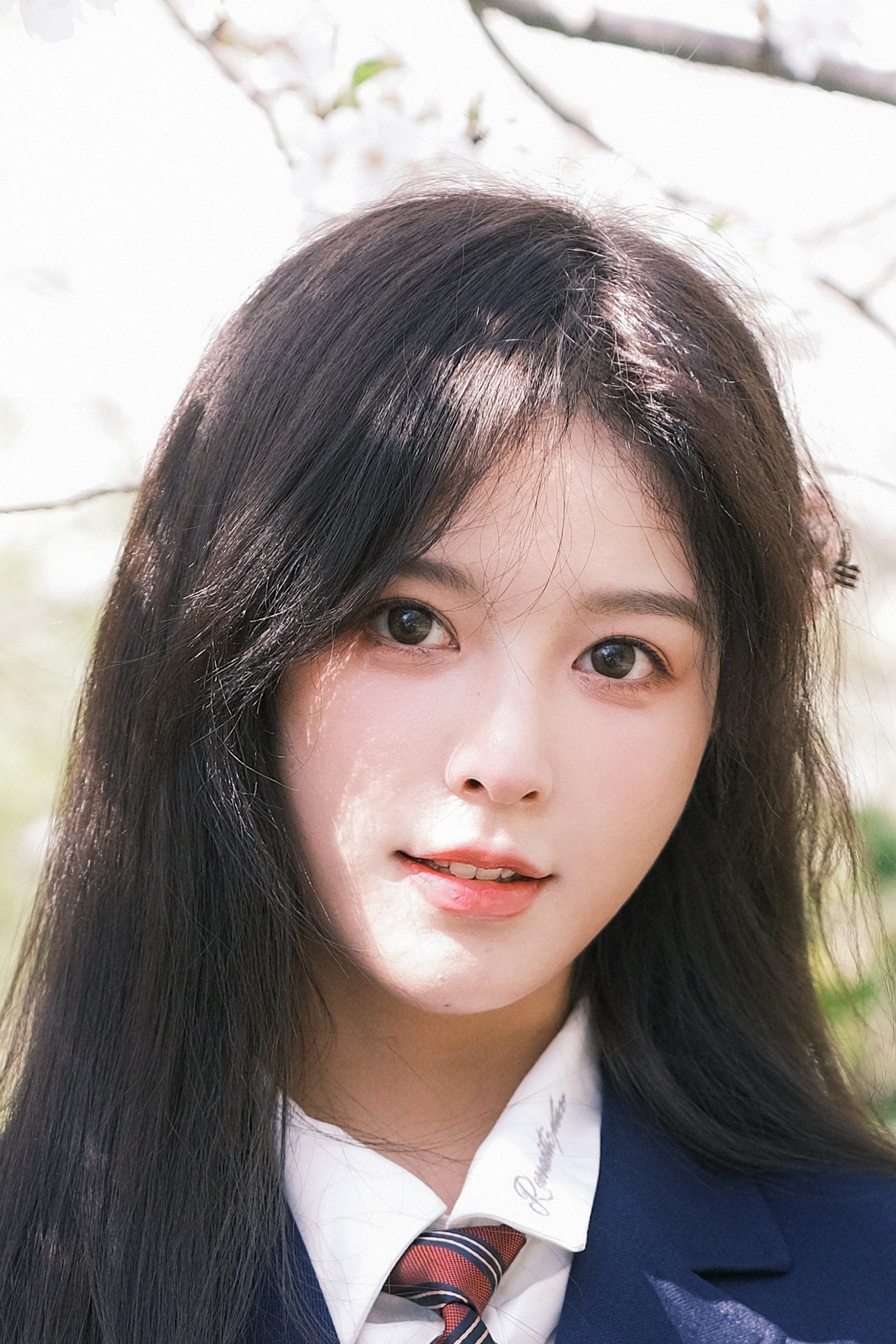 et billede af Xu Zhenzhen