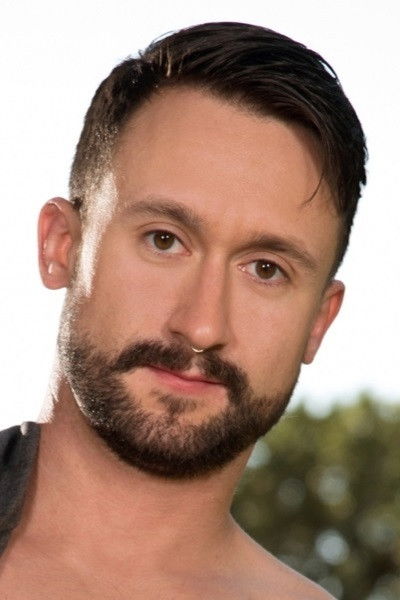 et billede af Ryan Finch