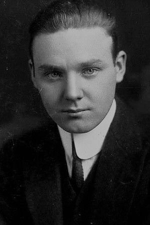 et billede af Alan Birmingham