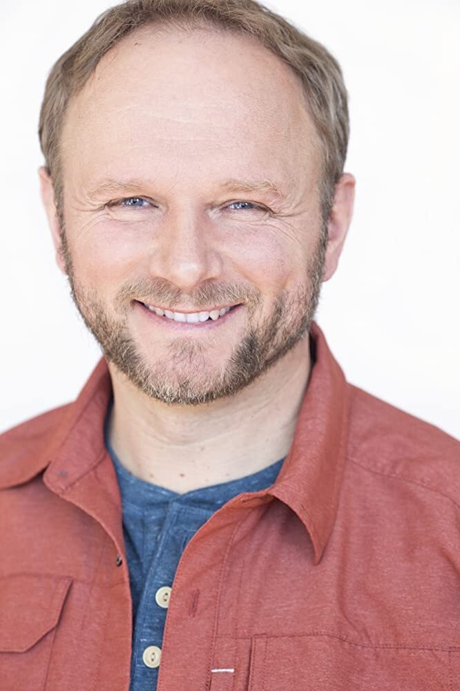 et billede af Darren Hill