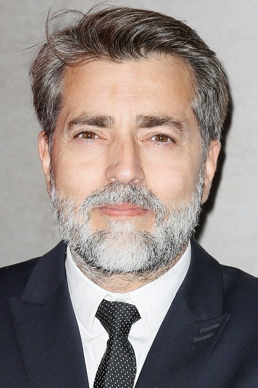 et billede af Ludovic Bernard