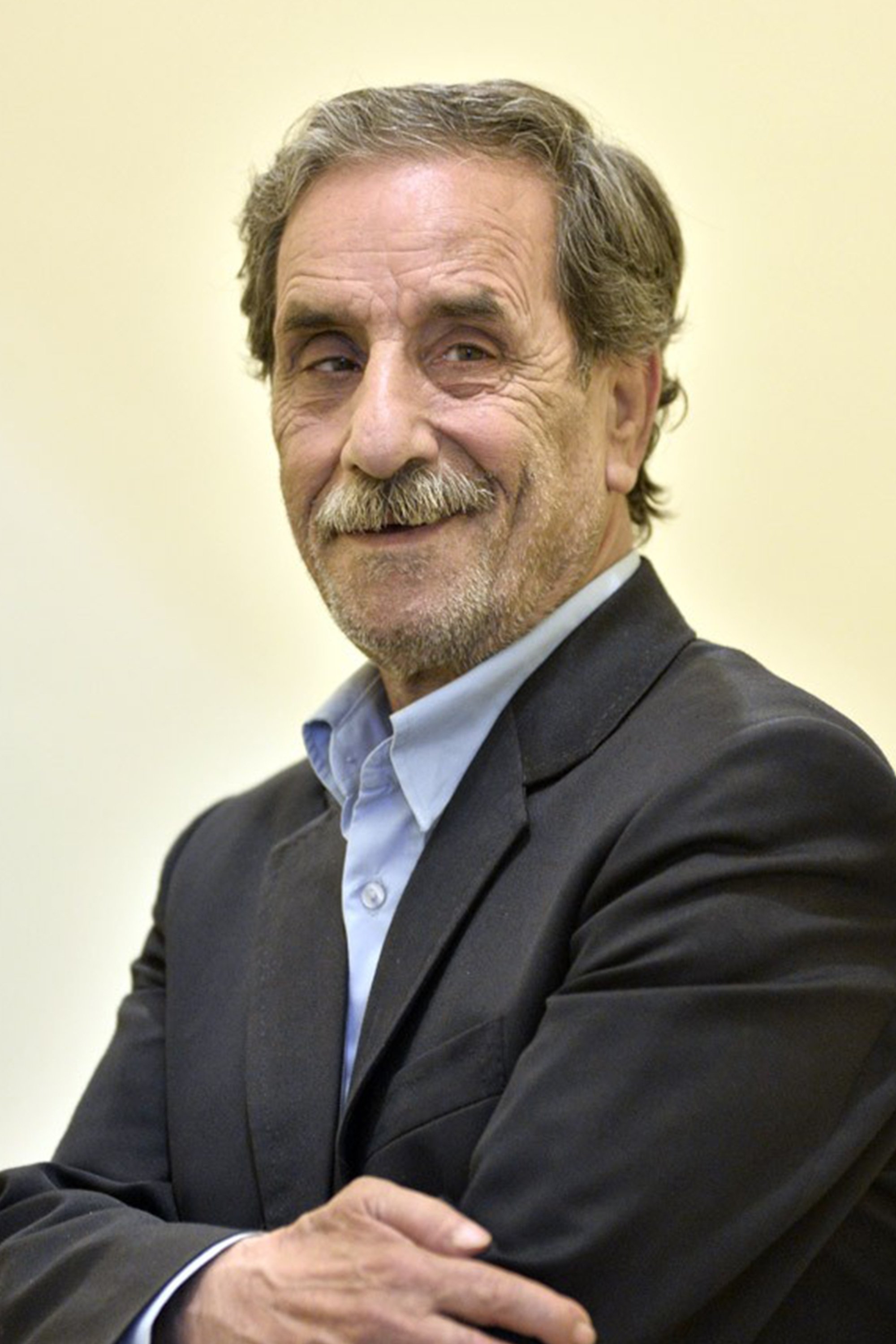 et billede af Mahmoud Basiri