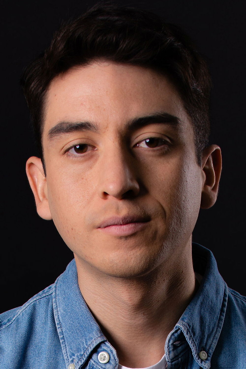 et billede af Arón Hernández