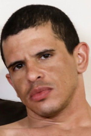 et billede af Adrian Cortez