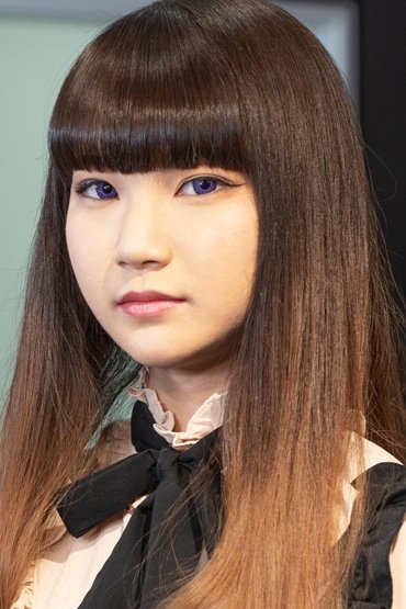 et billede af Hika Tsukishiro