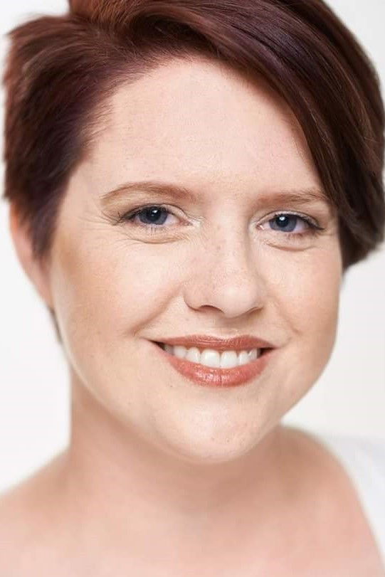 et billede af Stephanie Nash