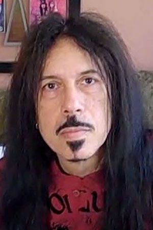 et billede af Frankie Banali