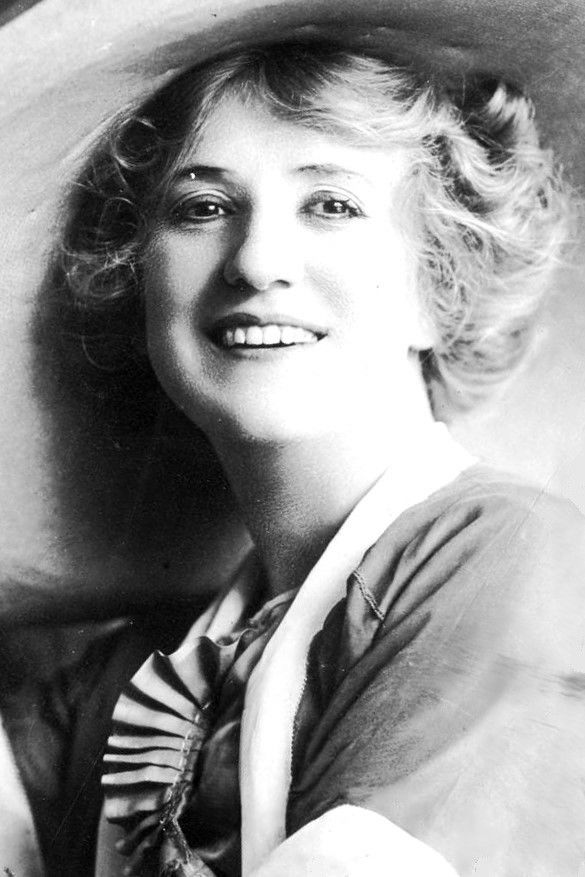 et billede af Carrie Reynolds