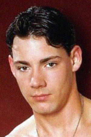 et billede af Christopher Ash