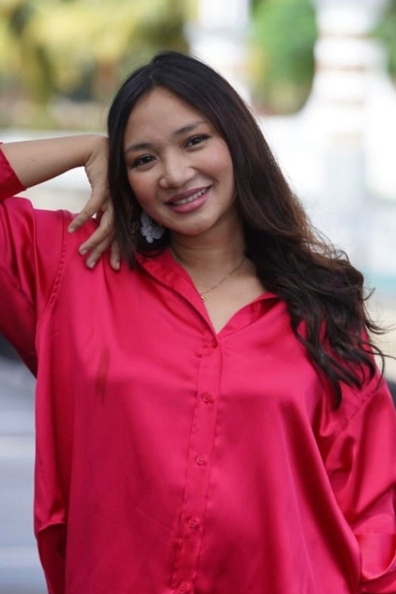 et billede af Nadia Aqilah