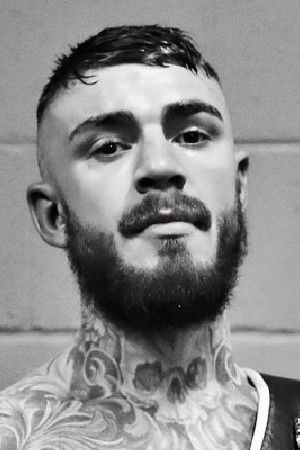 et billede af Lewis Crocker