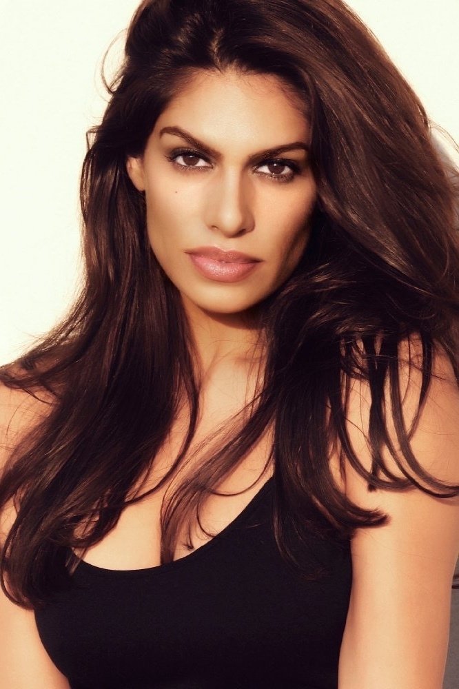 et billede af Rayna Tharani